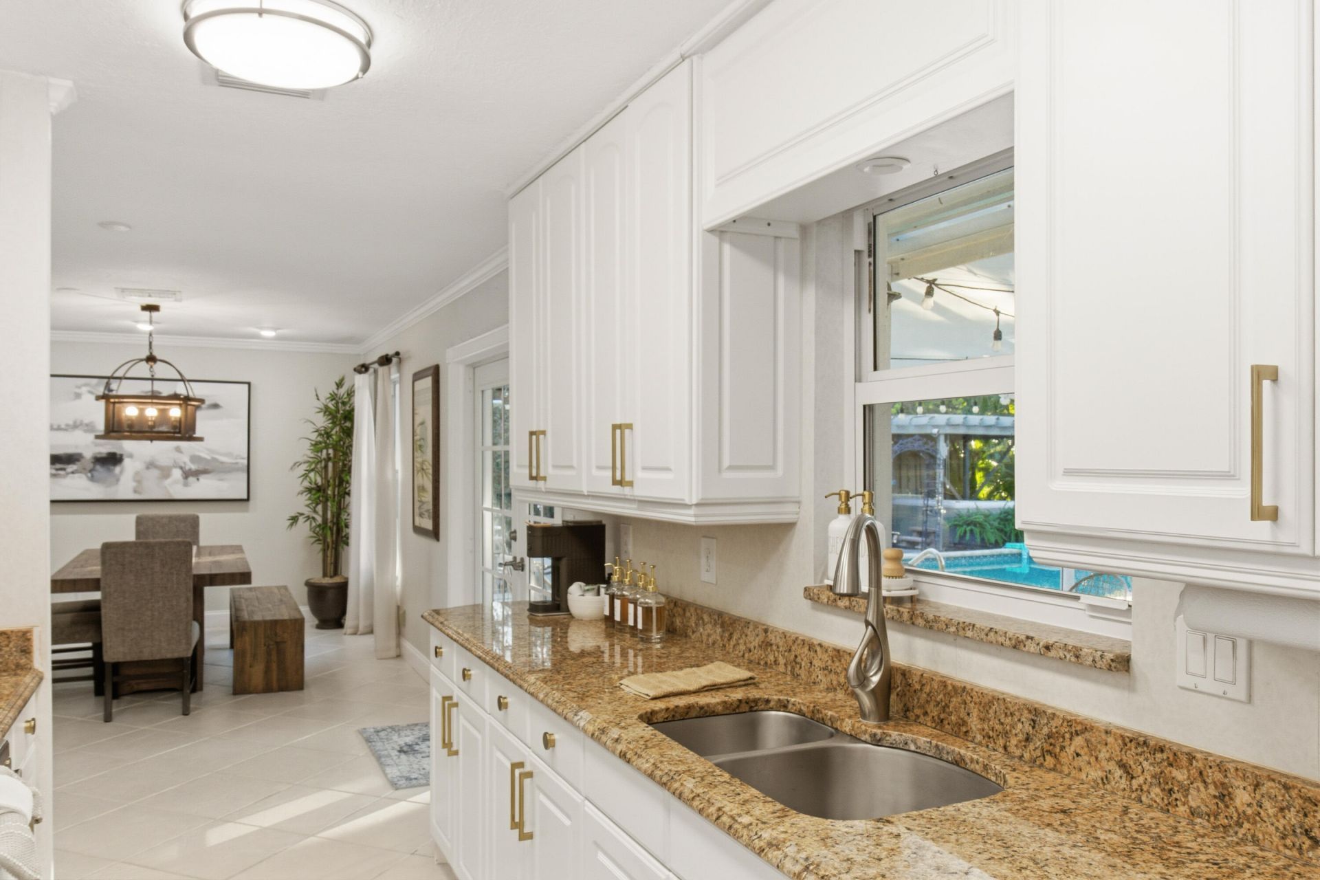 1905 Meadow Court, Palm Springs, FL 33406 Photo