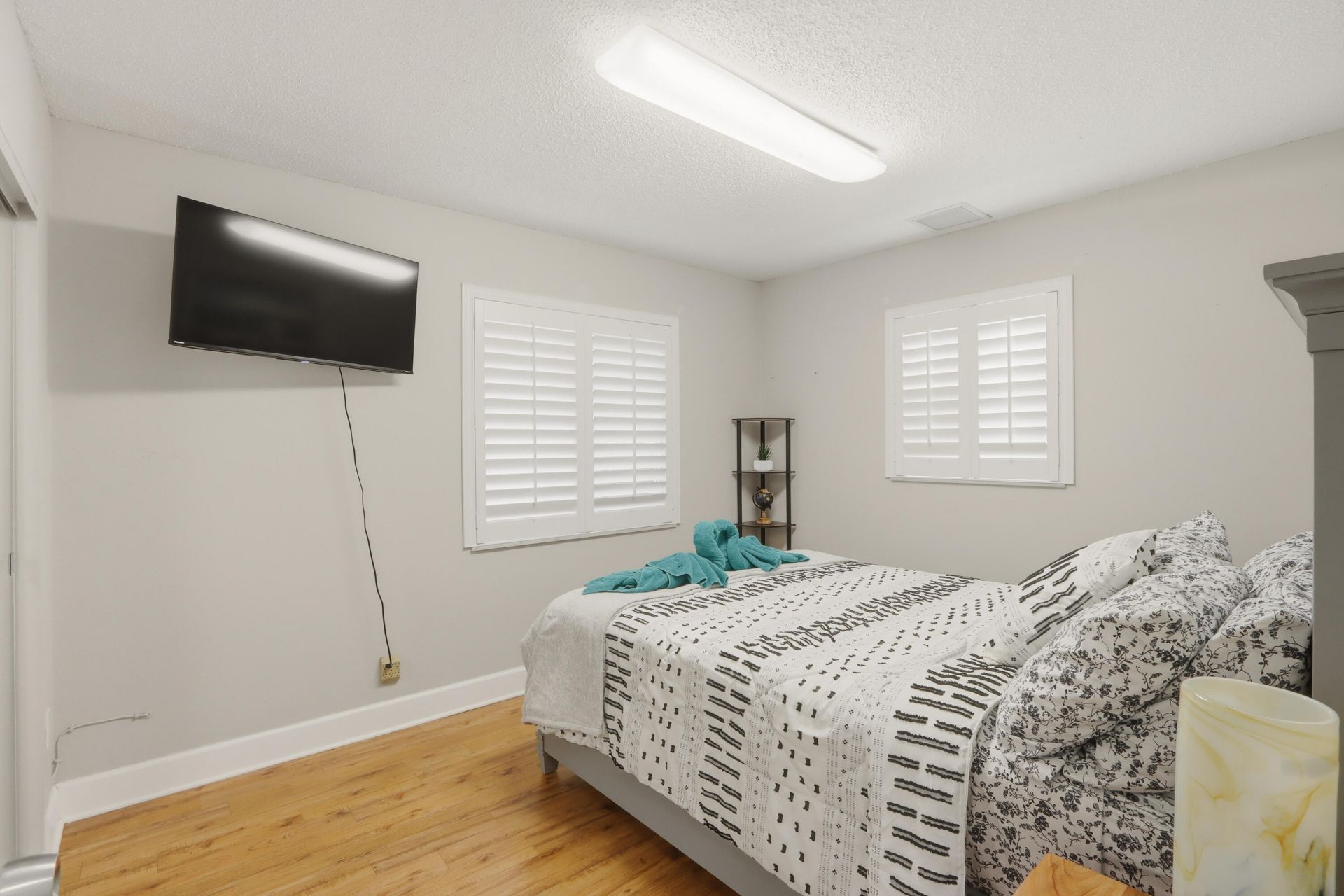 1905 Meadow Court, Palm Springs, FL 33406 Photo