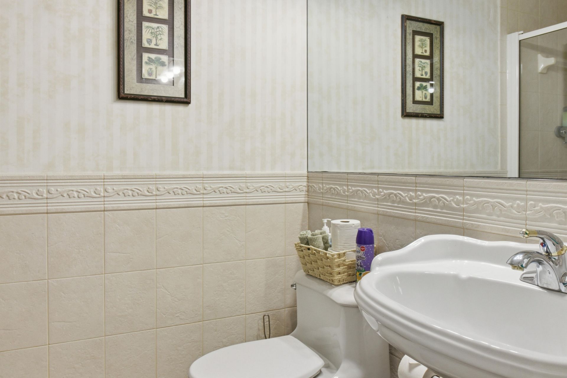 1905 Meadow Court, Palm Springs, FL 33406 Photo