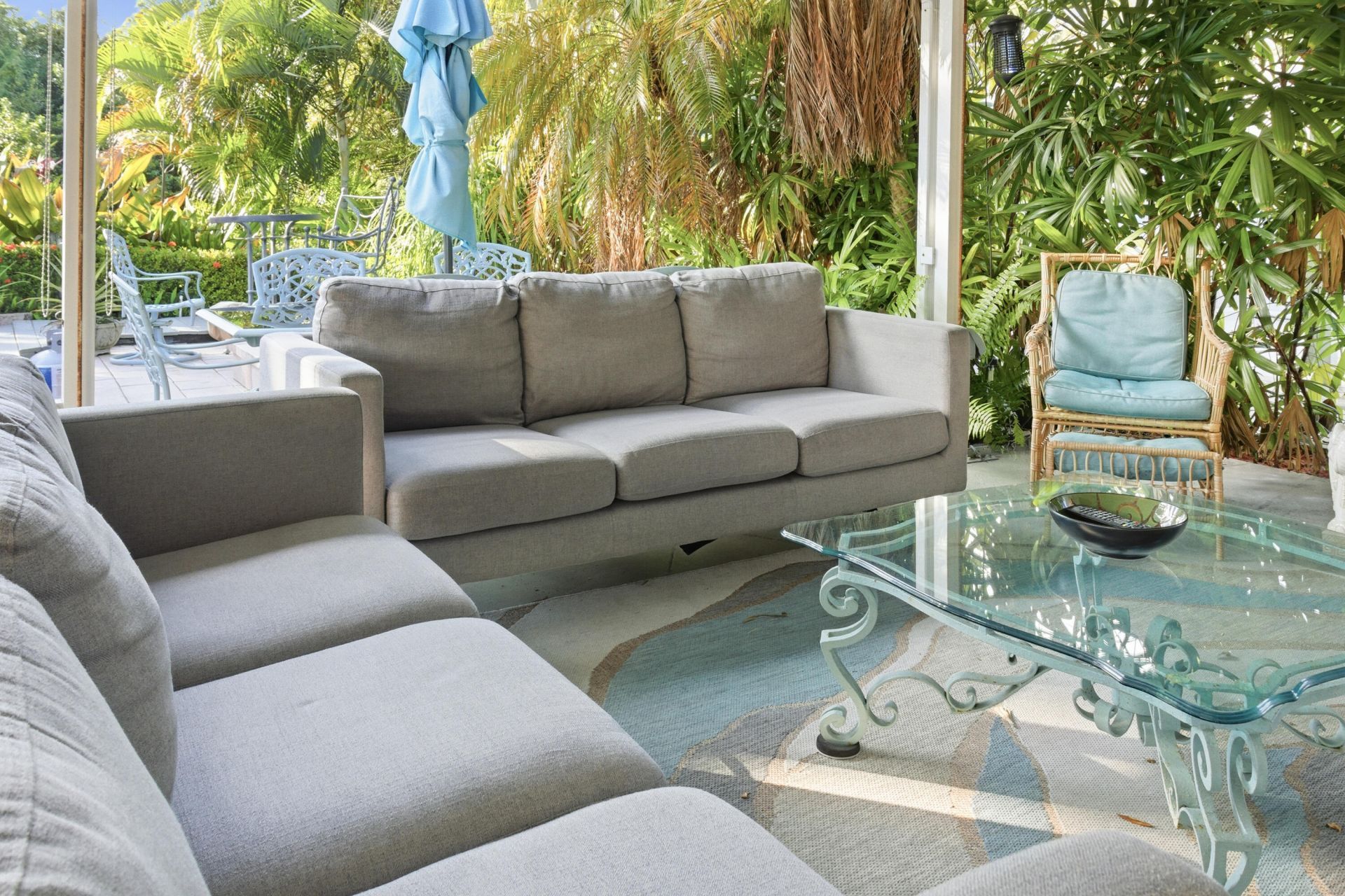 1905 Meadow Court, Palm Springs, FL 33406 Photo