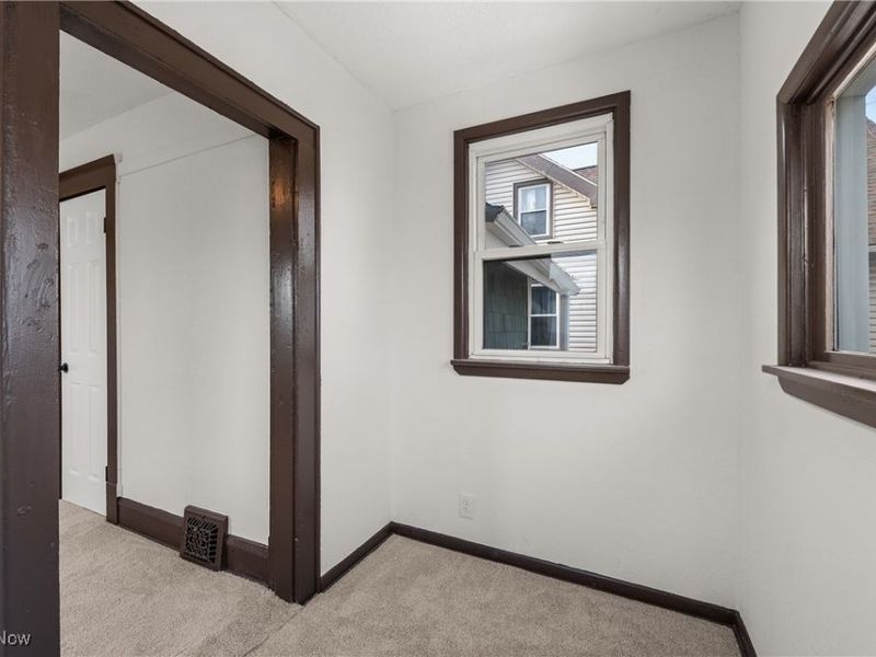 4012 Wichita Avenue, Cleveland, OH 44109 Photo 23