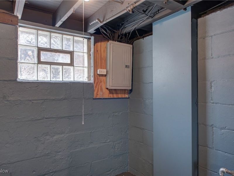 4012 Wichita Avenue, Cleveland, OH 44109 Photo 36