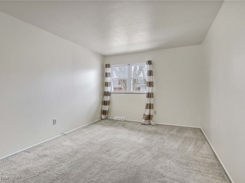 2948 Pease Drive, Unit 204, Rocky River, OH 44116 Photo 19