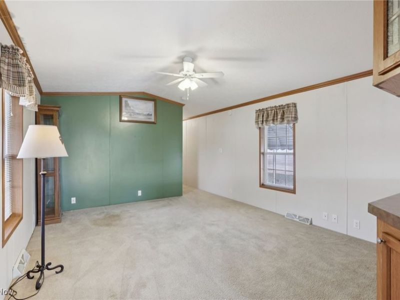 18592 Edwards, Unit 169, Doylestown, OH 44230 Photo 3