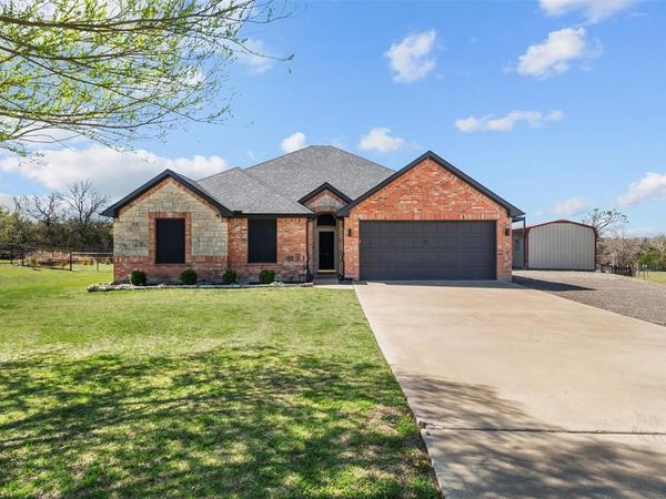 129 Avalon Drive, Princeton, TX 75407