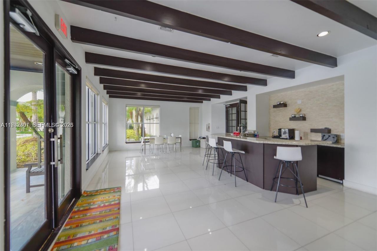 4370 NW 107th Ave, Unit 205, Doral, FL 33178 Photo