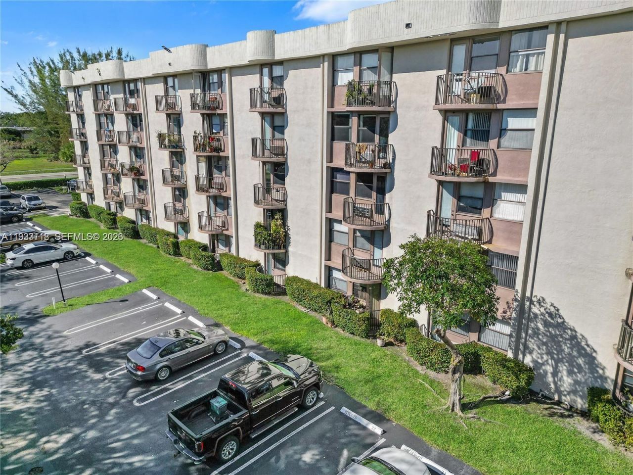 2701 Riverside Dr, Unit 516-B, Coral Springs, FL 33065 Photo