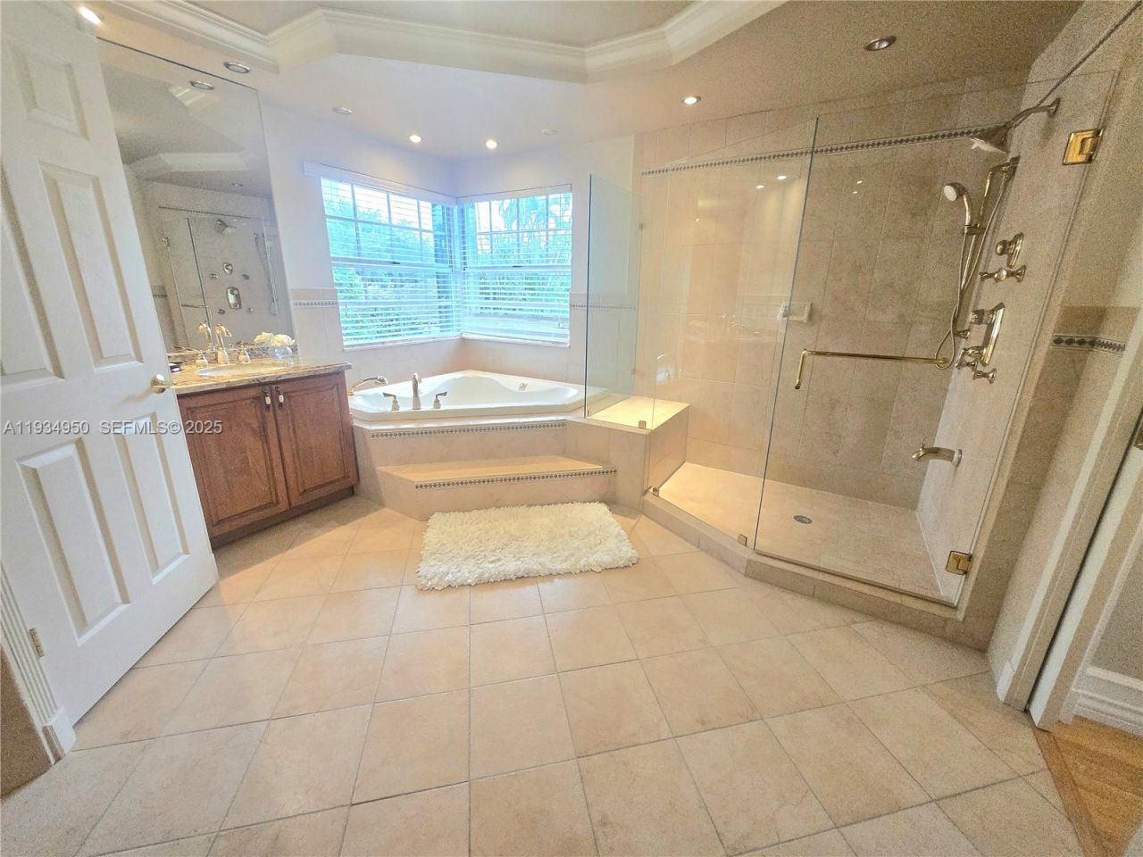 16422 NW 83rd Pl , Miami Lakes, FL 33016 Photo