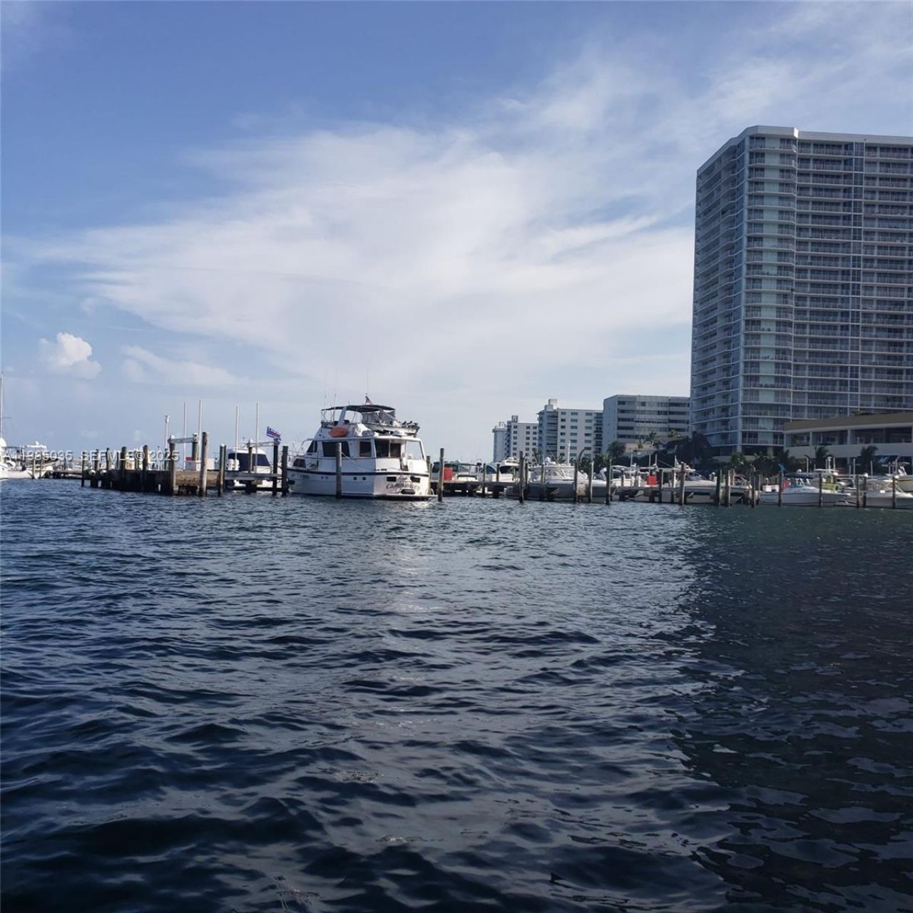 7601 E Treasure Dr / Dock D5 (for Rent), North Bay Village, FL 33141 Photo