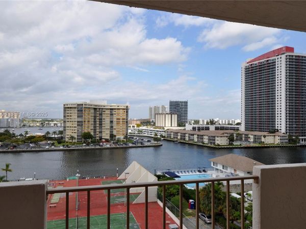 1865 S Ocean Dr , Unit 9I, Hallandale Beach, FL 33009