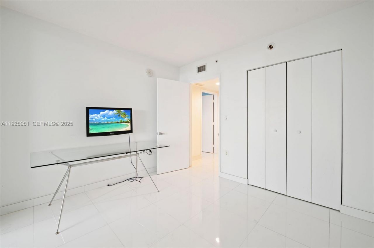 200 Sunny Isles Blvd, Unit 2-806, Sunny Isles Beach, FL 33160 Photo