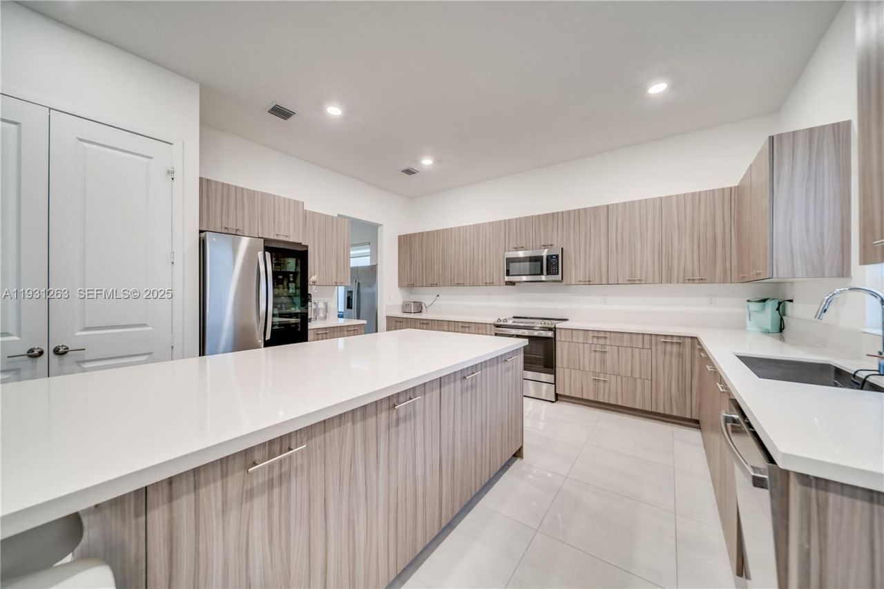 4416 SW 174th Ave, Unit 4416, Miramar, FL 33029 Photo