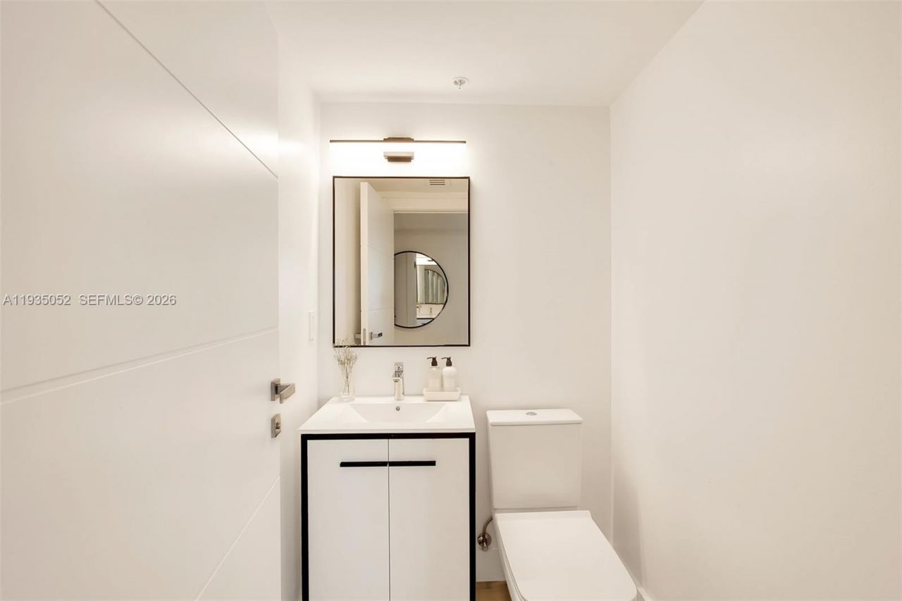 1500 Ocean Dr, Unit 1201, Miami Beach, FL 33139 Photo