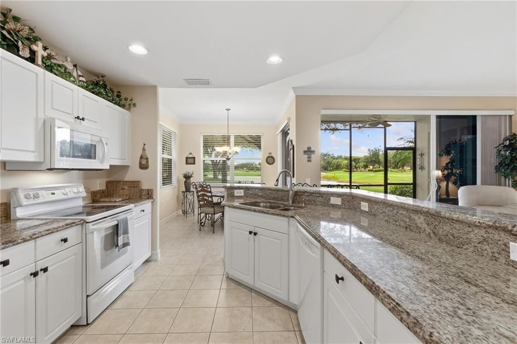 21700 Southern Hills Dr, Unit 101, Estero, FL 33928 Photo