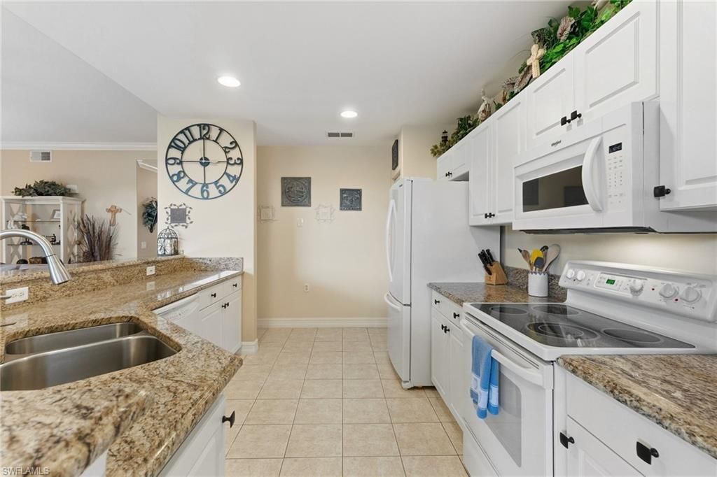 21700 Southern Hills Dr, Unit 101, Estero, FL 33928 Photo