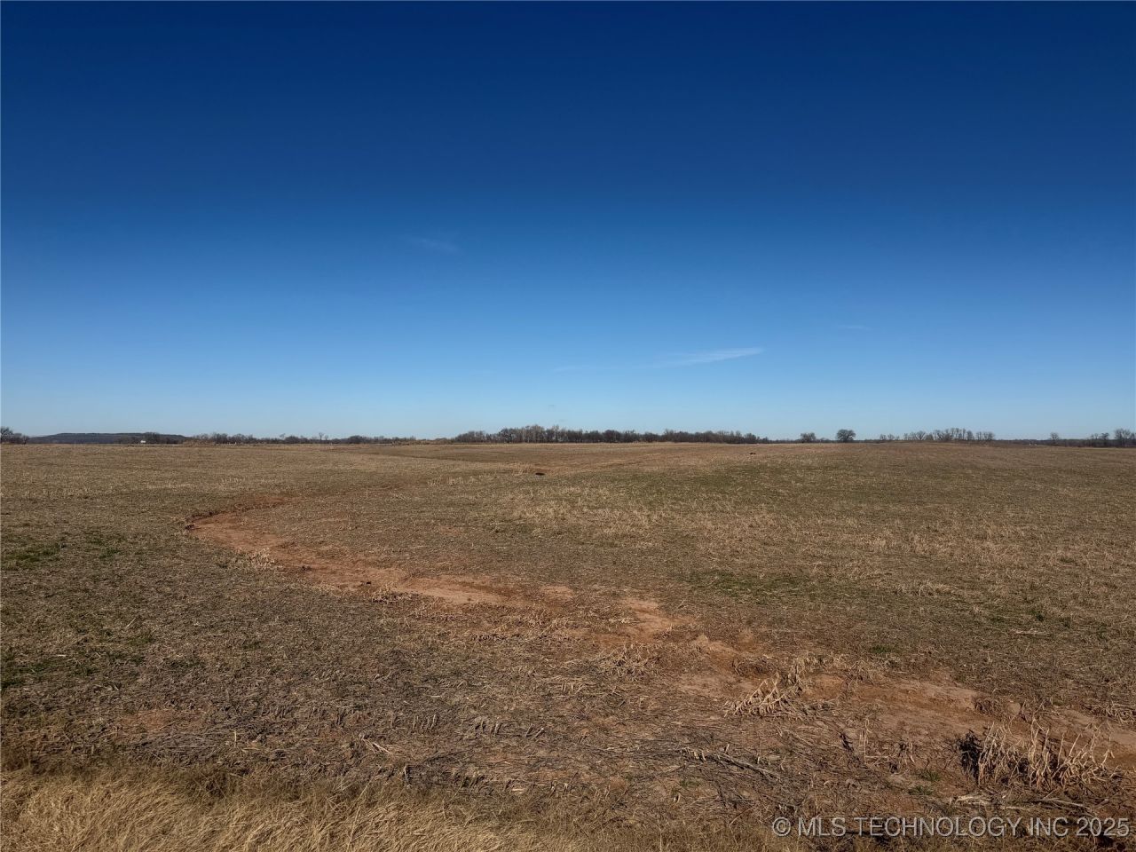 E 211th Street S, Porter, OK 74454 Main Photo