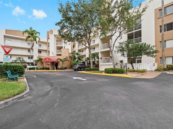 7780 Trent Dr, Unit 307, Tamarac, FL 33321