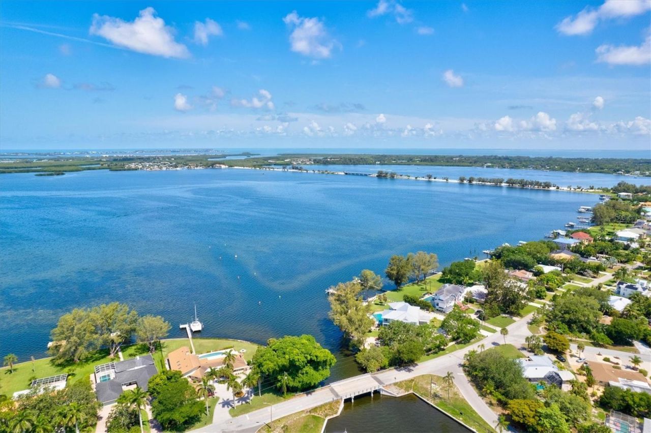 511 84th Street Nw, Bradenton, FL 34209 Photo