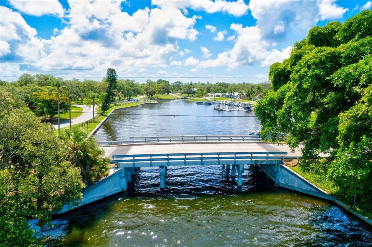 511 84th Street Nw, Bradenton, FL 34209 Photo