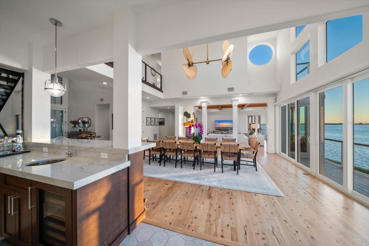 418 St Andrews Drive, Belleair, FL 33756 Photo