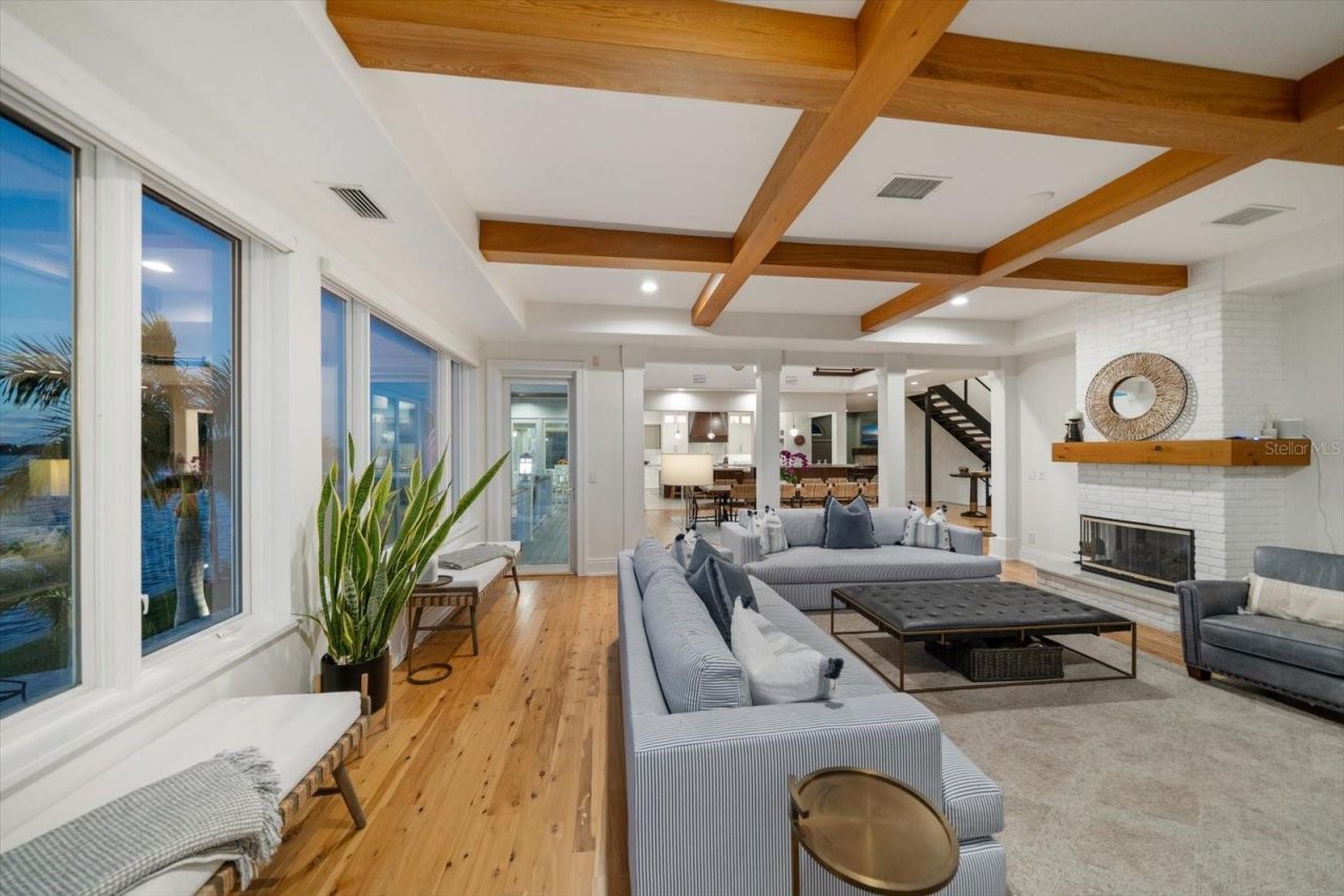 418 St Andrews Drive, Belleair, FL 33756 Photo