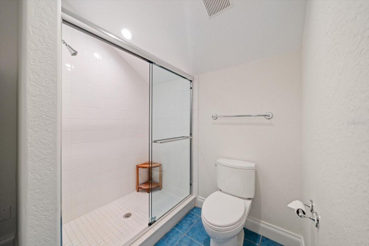 418 St Andrews Drive, Belleair, FL 33756 Photo