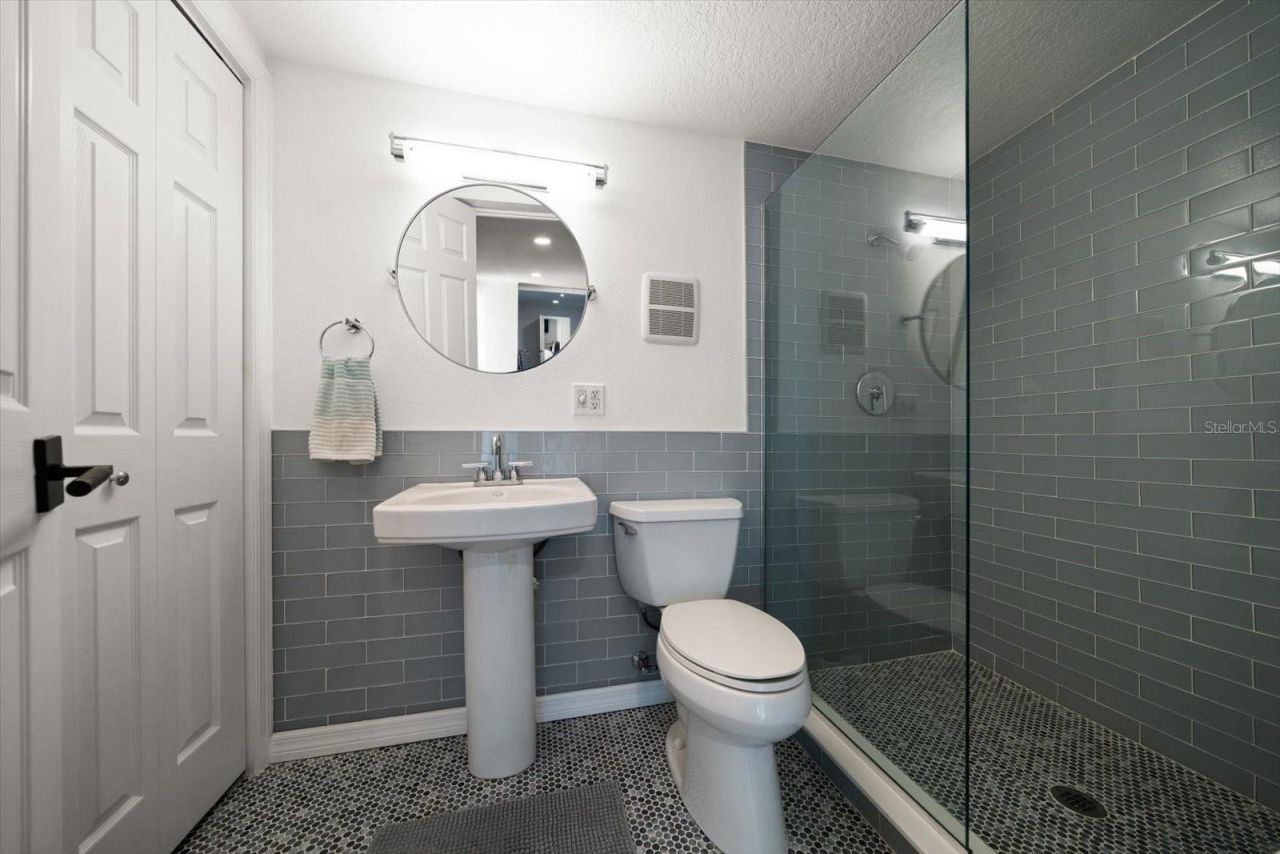 418 St Andrews Drive, Belleair, FL 33756 Photo