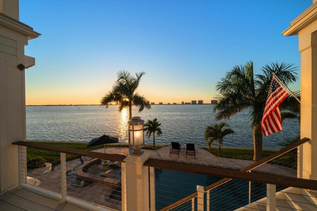 418 St Andrews Drive, Belleair, FL 33756 Photo