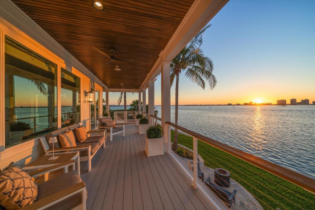 418 St Andrews Drive, Belleair, FL 33756 Photo