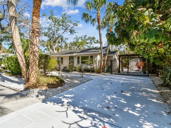 913 TENNESSEE LANE, SARASOTA, FL 34234