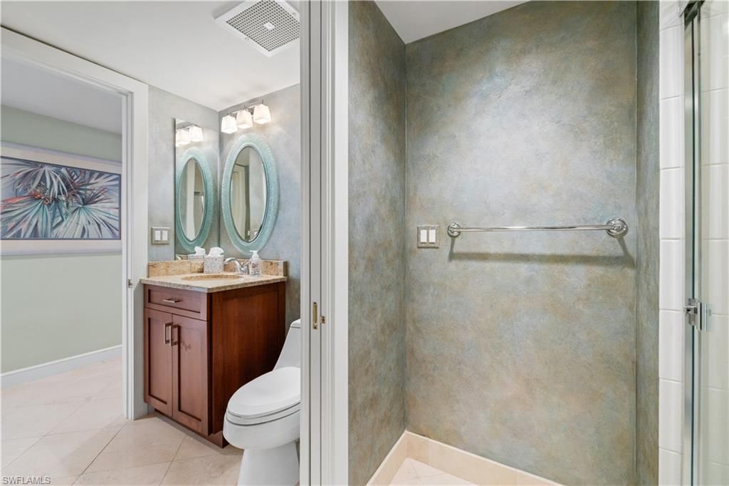 4021 Gulf Shore Blvd N, Unit 1804, Naples, FL 34103 Photo