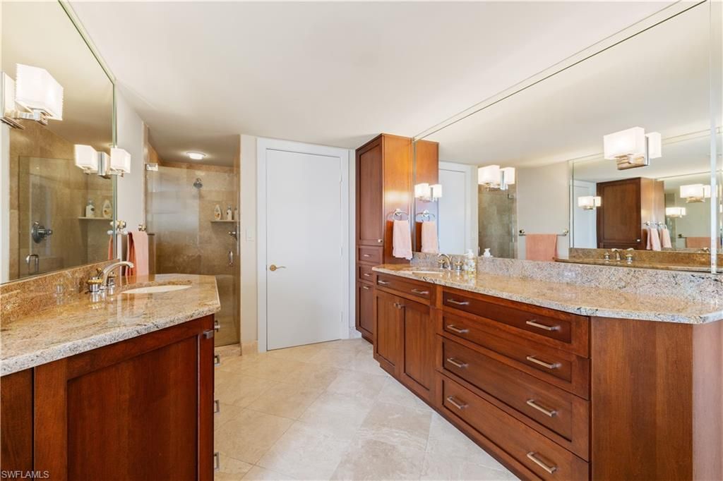 4021 Gulf Shore Blvd N, Unit 1804, Naples, FL 34103 Photo