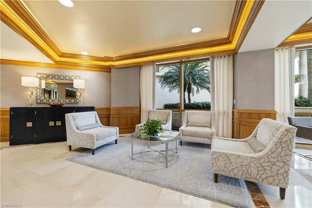 4021 Gulf Shore Blvd N, Unit 1804, Naples, FL 34103 Photo