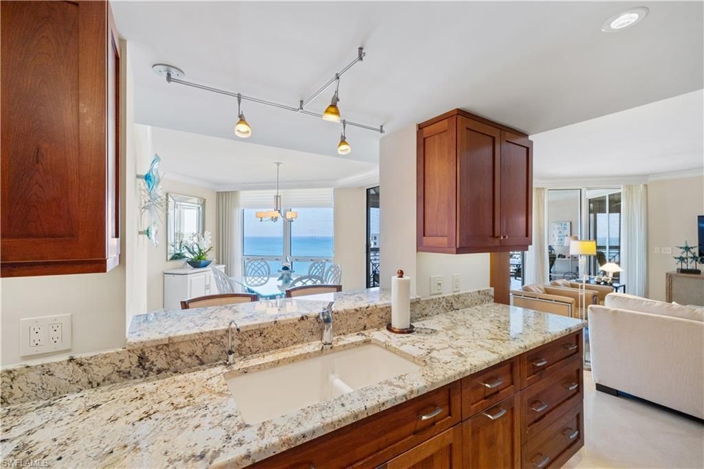 4021 Gulf Shore Blvd N, Unit 1804, Naples, FL 34103 Photo