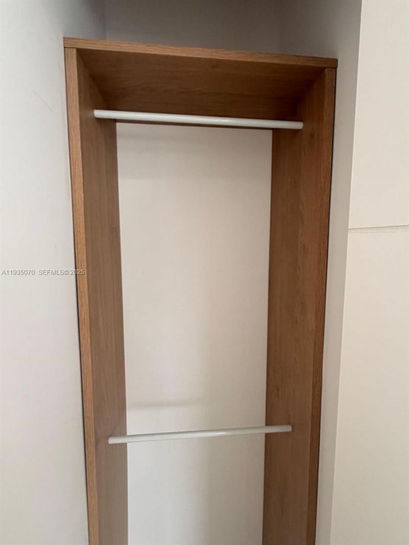 2436 SW 7th St, Unit 7, Miami, FL 33135 Photo