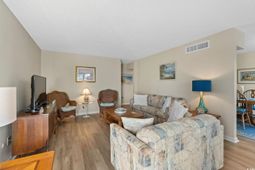 800 9th Ave. S photo 4