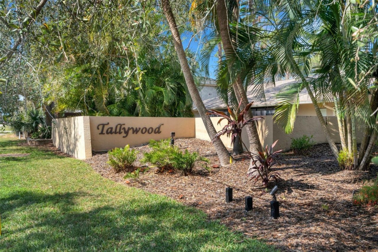 3448 Tallywood Circle, Unit 7050, Sarasota, FL 34237 Photo