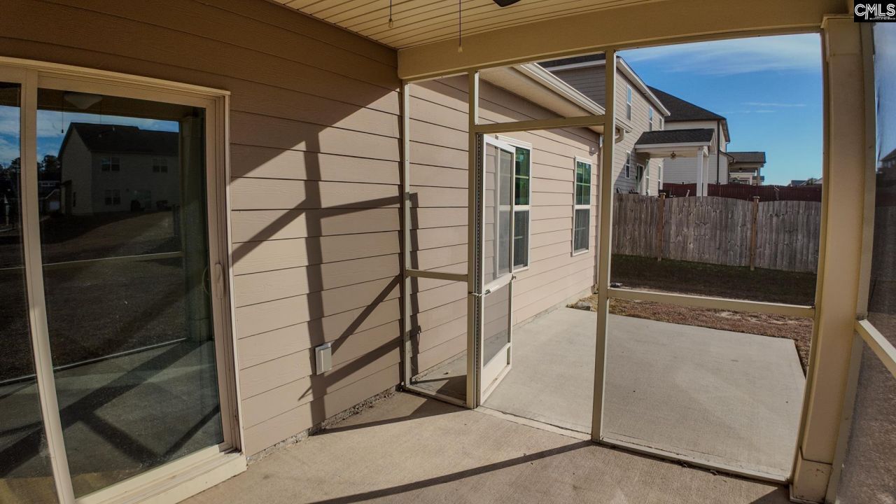 217 Wading Bird Loop Photo 28