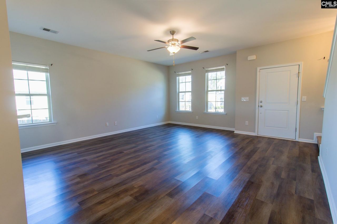 217 Wading Bird Loop Photo 5