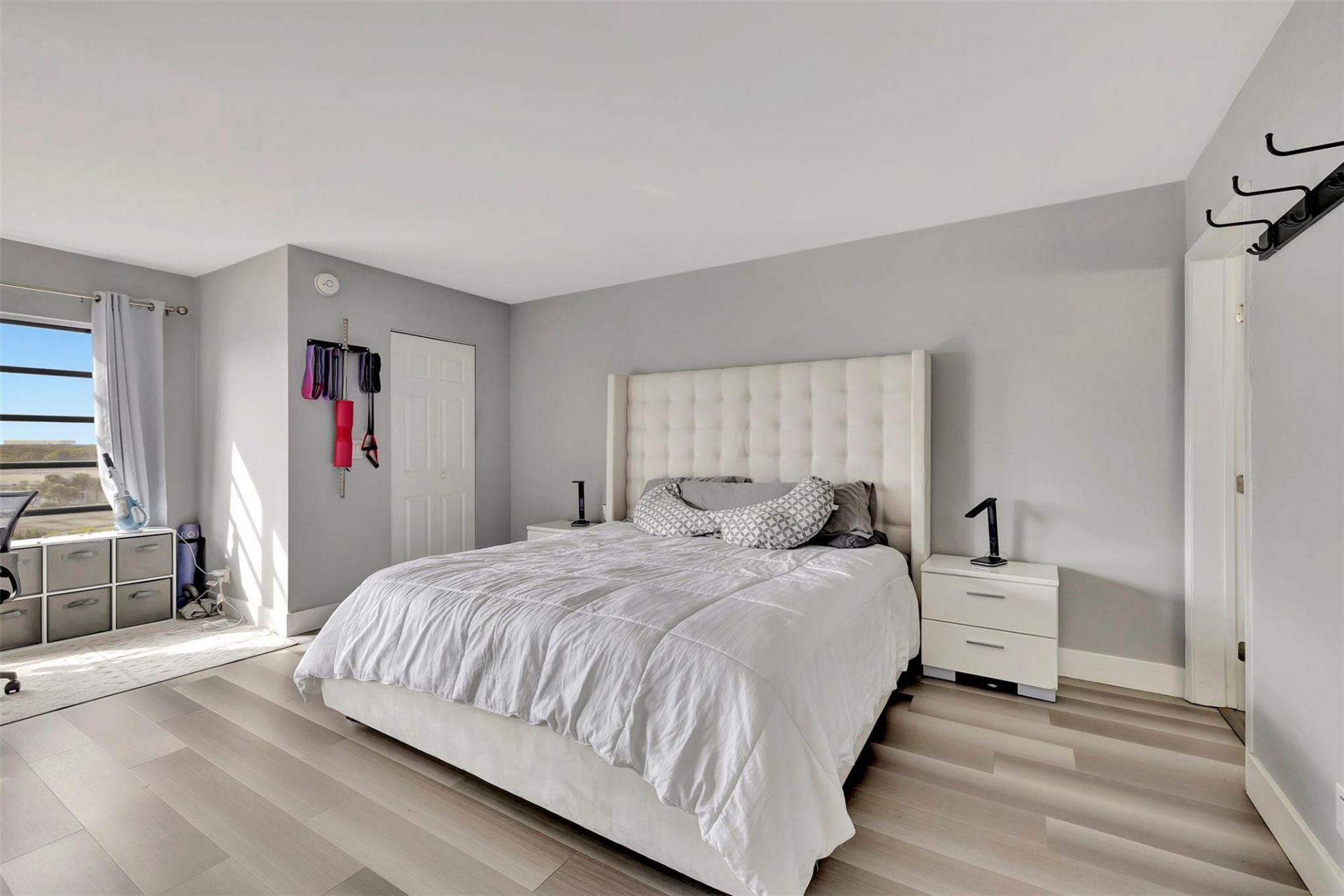 2200 S Cypress Bend Drive, Unit 702, Pompano Beach, FL 33069 Photo