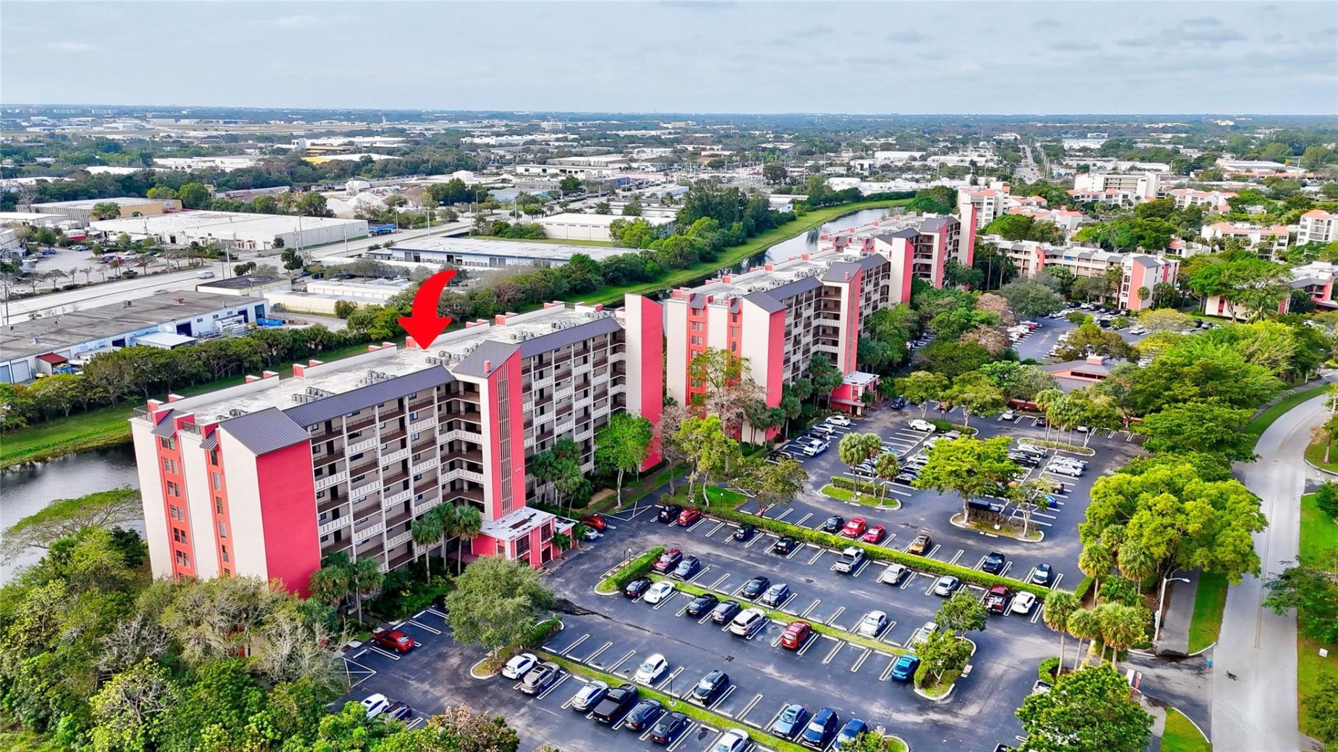 2200 S Cypress Bend Drive, Unit 702, Pompano Beach, FL 33069 Photo