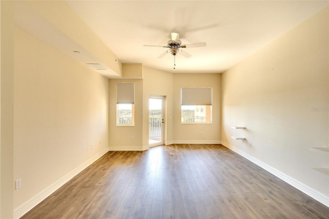 1921 Monte Carlo Drive, Unit 603, Sarasota, FL 34231 Photo