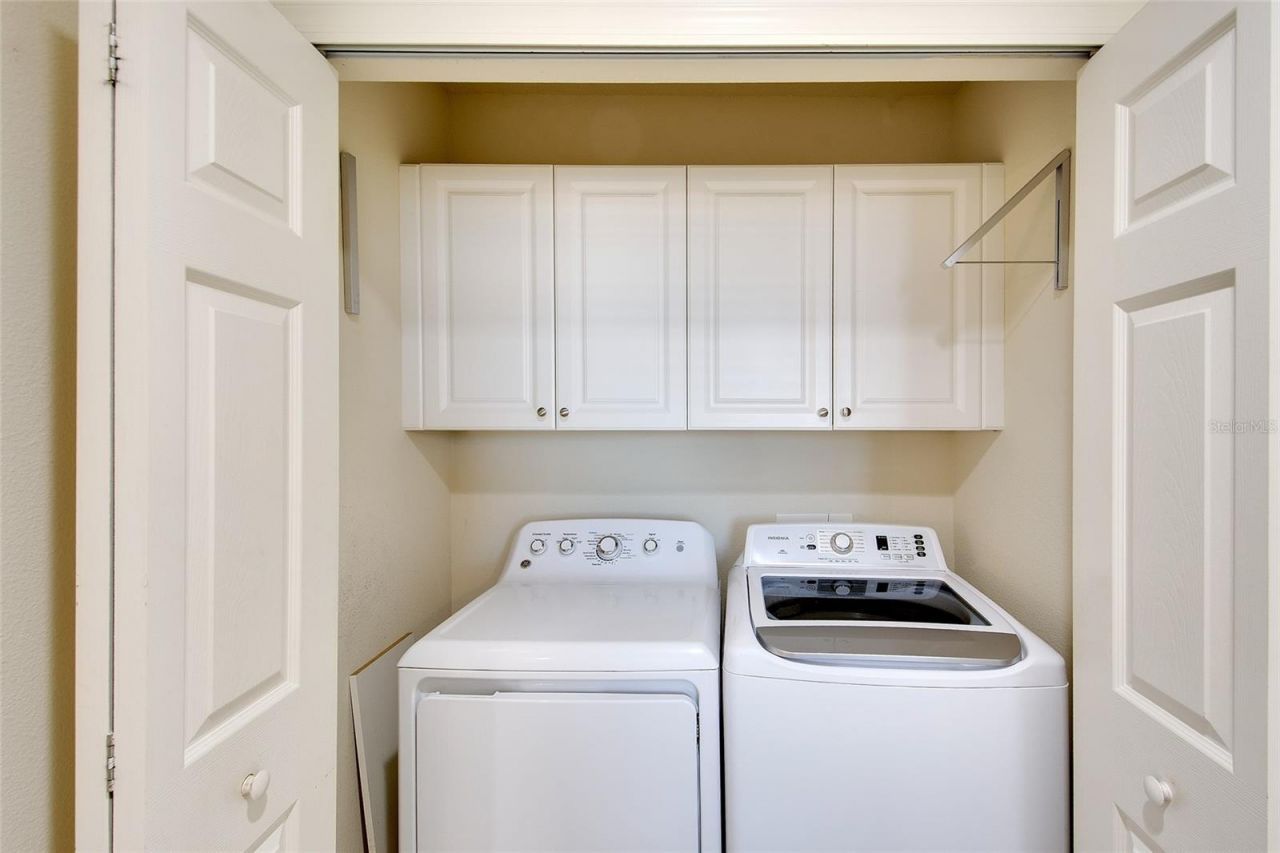 1921 Monte Carlo Drive, Unit 603, Sarasota, FL 34231 Photo
