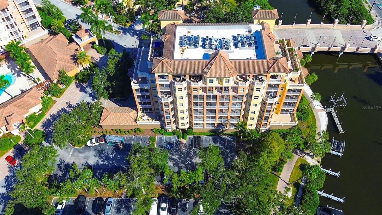 1921 Monte Carlo Drive, Unit 603, Sarasota, FL 34231 Photo