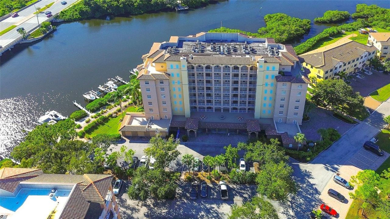 1921 Monte Carlo Drive, Unit 603, Sarasota, FL 34231 Photo