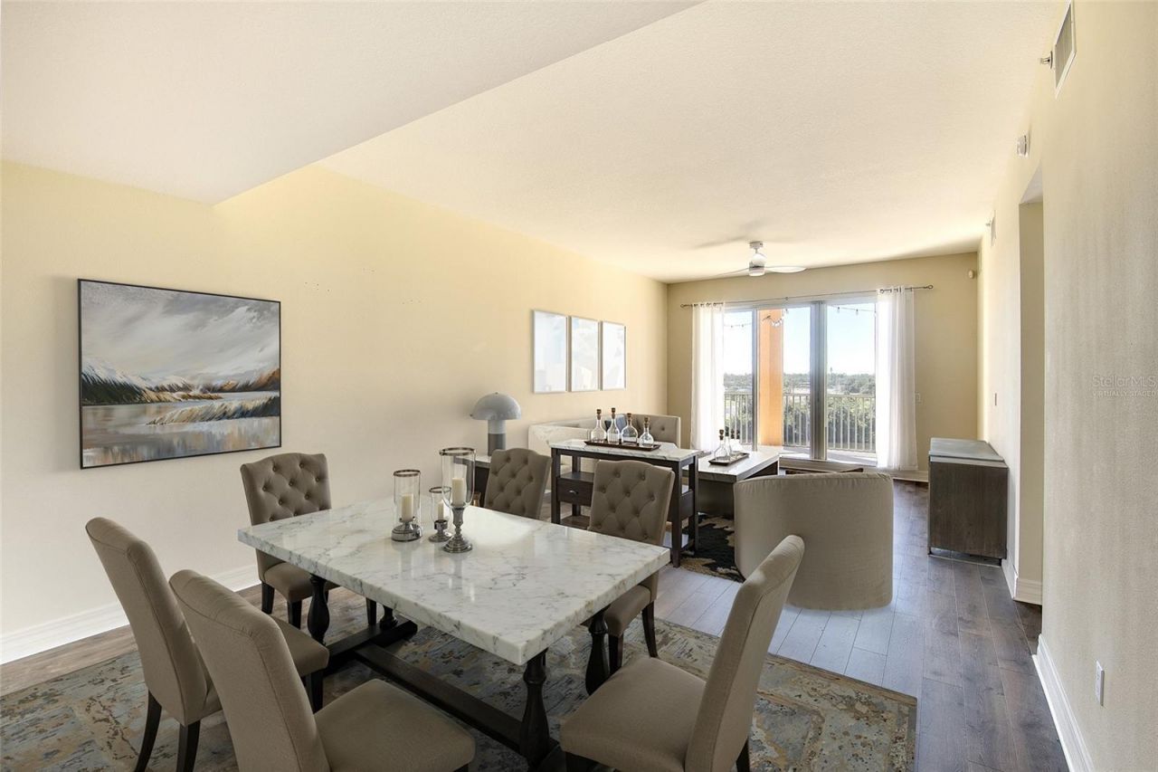 1921 Monte Carlo Drive, Unit 603, Sarasota, FL 34231 Photo
