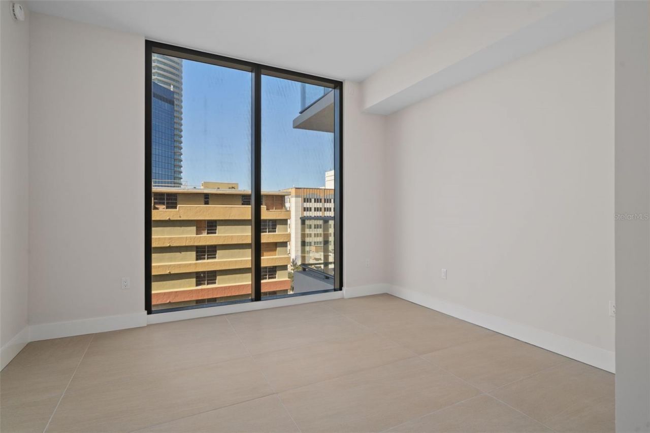 275 1st Avenue S, Unit 1001, Saint Petersburg, FL 33701 Photo