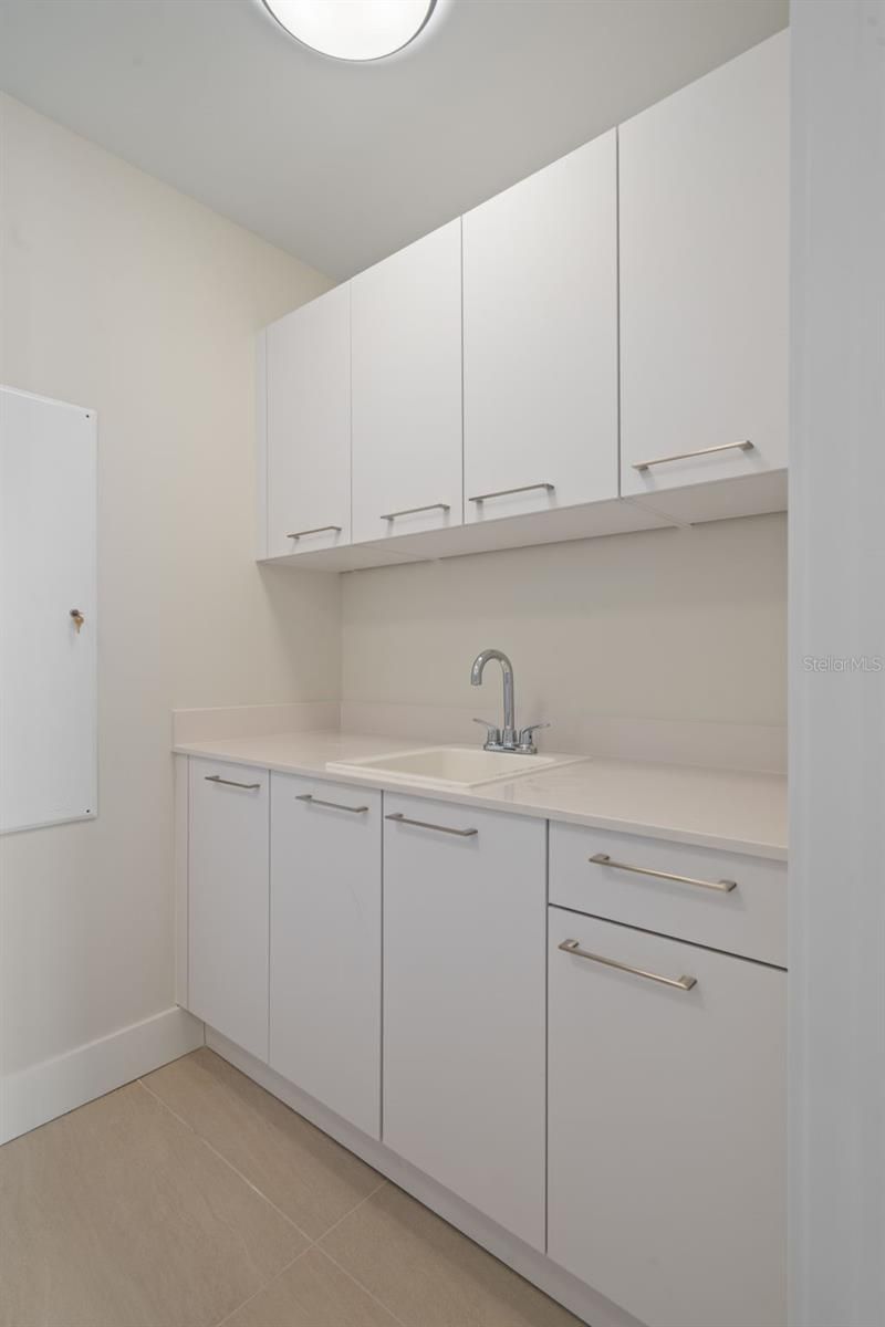 275 1st Avenue S, Unit 1001, Saint Petersburg, FL 33701 Photo