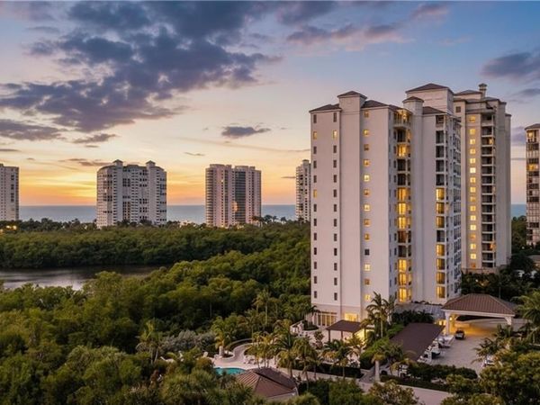 8990 Bay Colony DR, Unit 1203, NAPLES, FL 34108