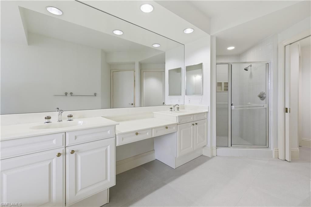 8990 Bay Colony Dr, Unit 1203, Naples, FL 34108 Photo